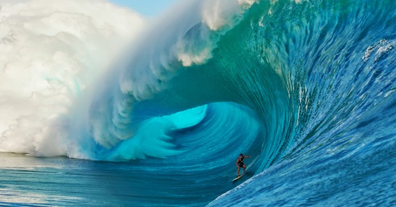 biggest surf wave